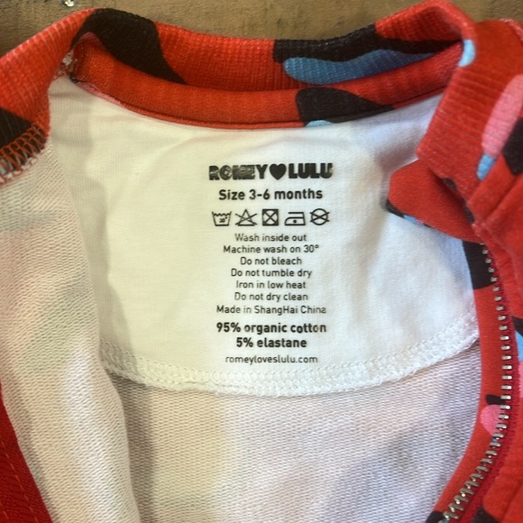 Romey loves Lulu red leopard zip front romper - Picture 4 of 5